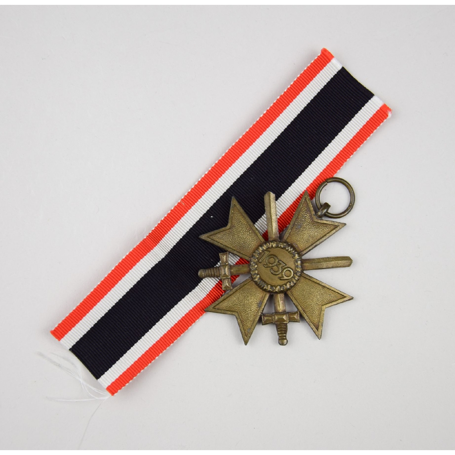 Kriegsverdienstkreuz 2.Klasse mit Schwertern mit Hersteller "7" Zustand 1