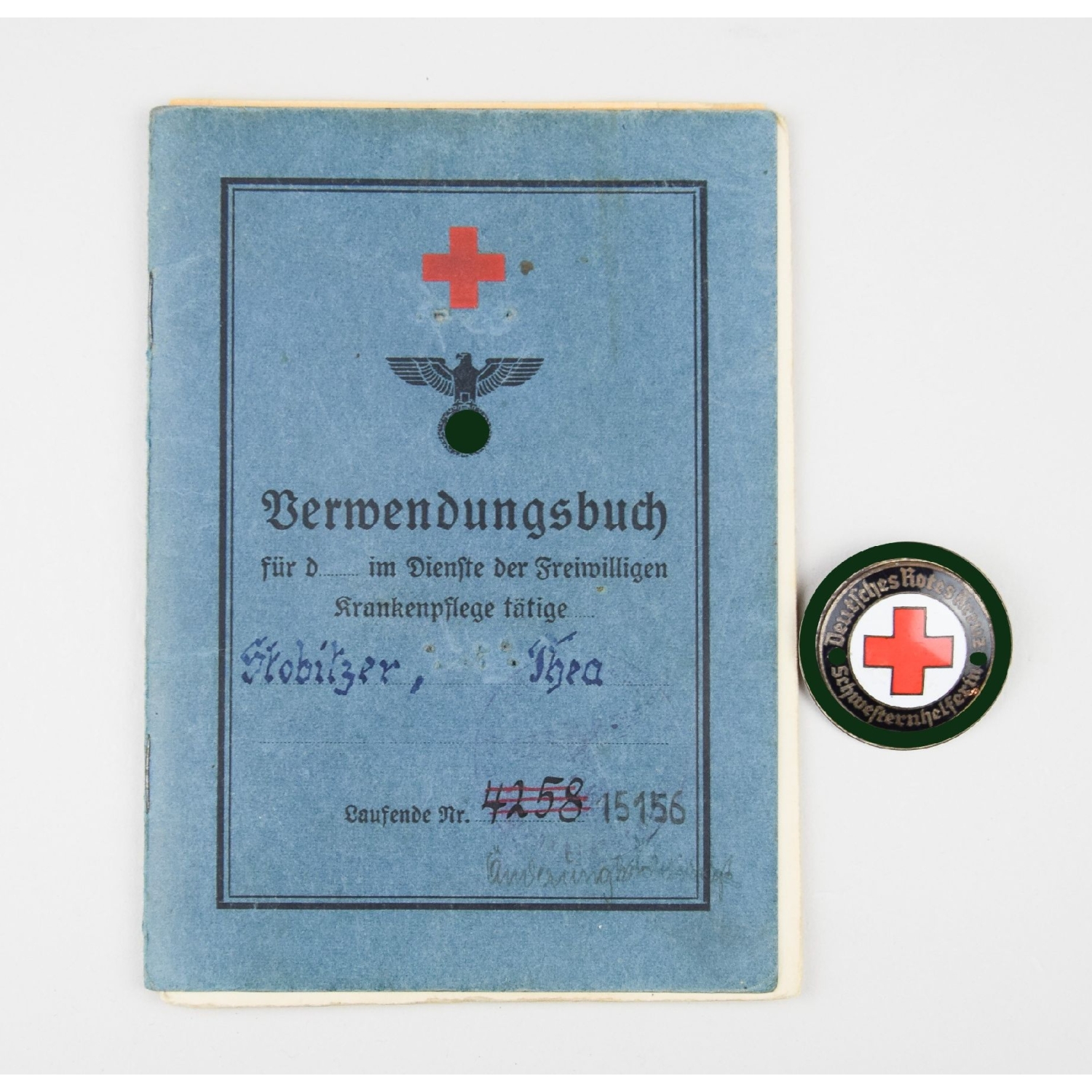 Nachlass DRK Deutsches Rotes Kreuz Schwesterhelferin mit Ausweis