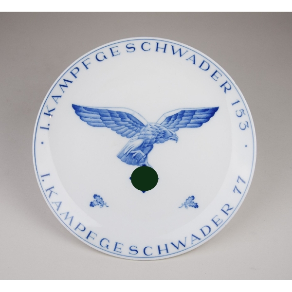 Meissen Portellanteller der Luftwaffe "Kampfgeschwader 153 I.Kampfgeschwader 77" selten!