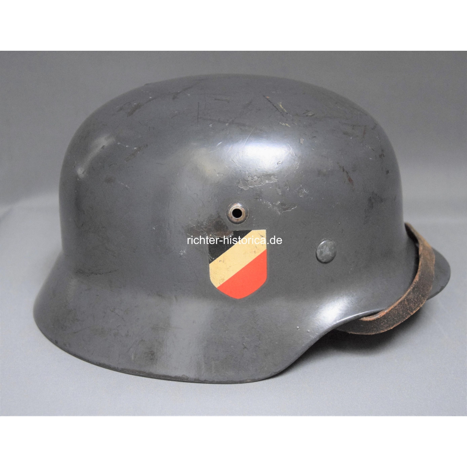 M35 Stahlhelm der Luftwaffe mit beiden Emblemen, Zustand 1