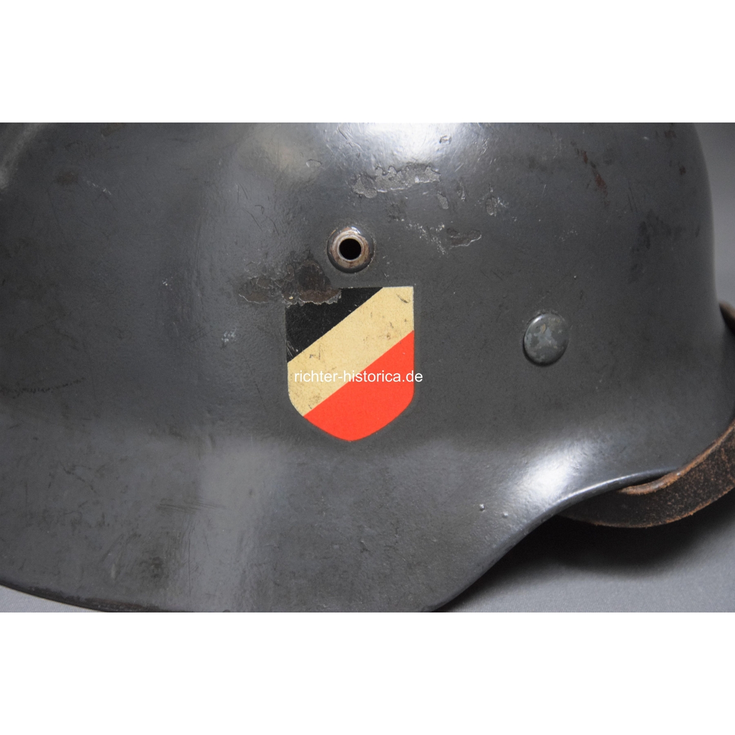 M35 Stahlhelm der Luftwaffe mit beiden Emblemen, Zustand 1