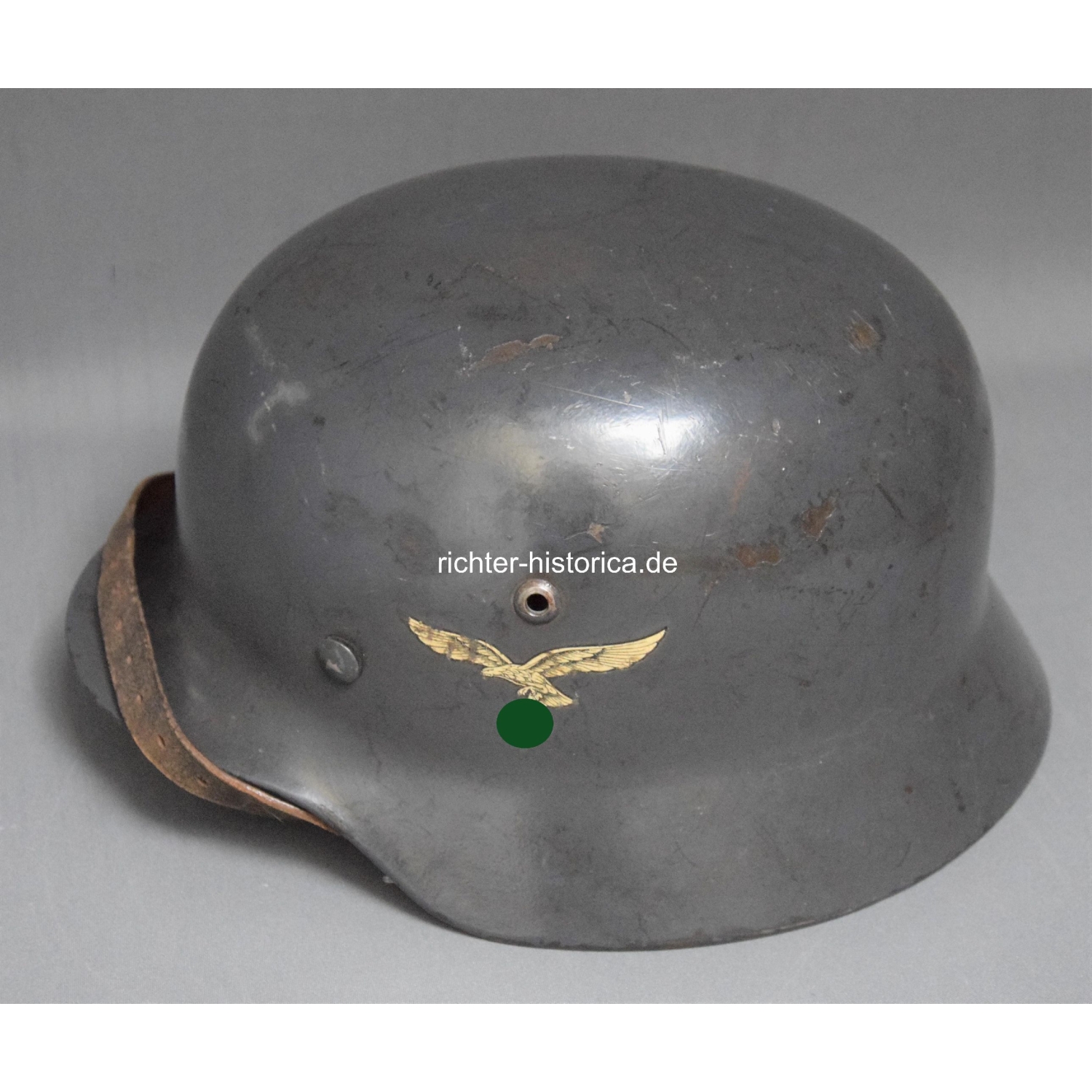 M35 Stahlhelm der Luftwaffe mit beiden Emblemen, Zustand 1