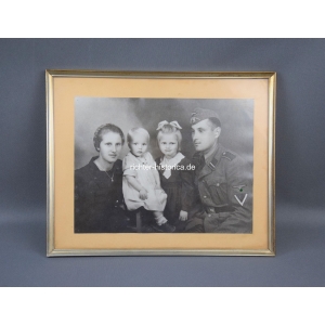 Waffen-SS Familienfoto eines Sturmmann 