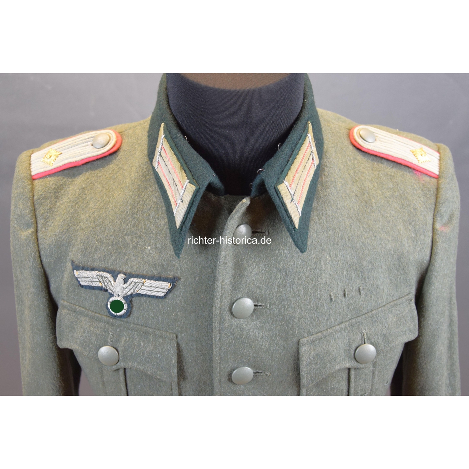 Wehrmacht Feldbluse für einen Oberleutnant im Panzer Regiment