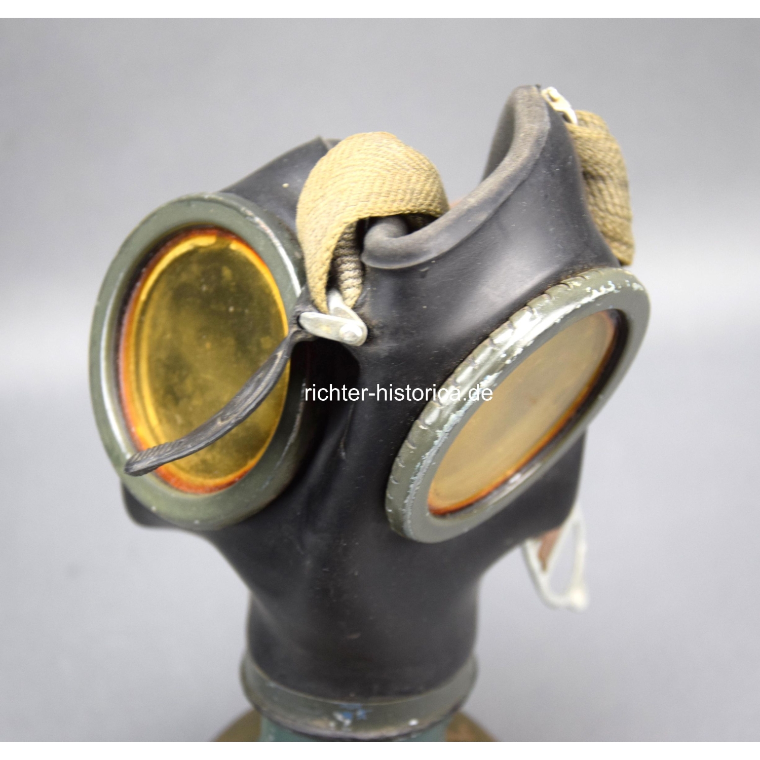 Wehrmacht Gasmaske BWZ mit FE37R Filter und Tornister AUER