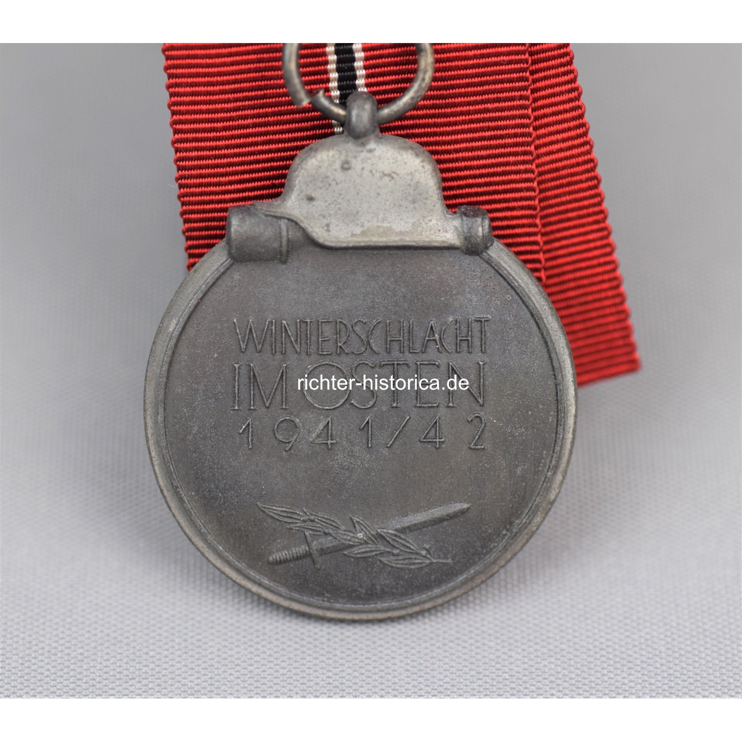 Winterschlacht im Osten, Ostmedaille 1941/42 Herst. "13"