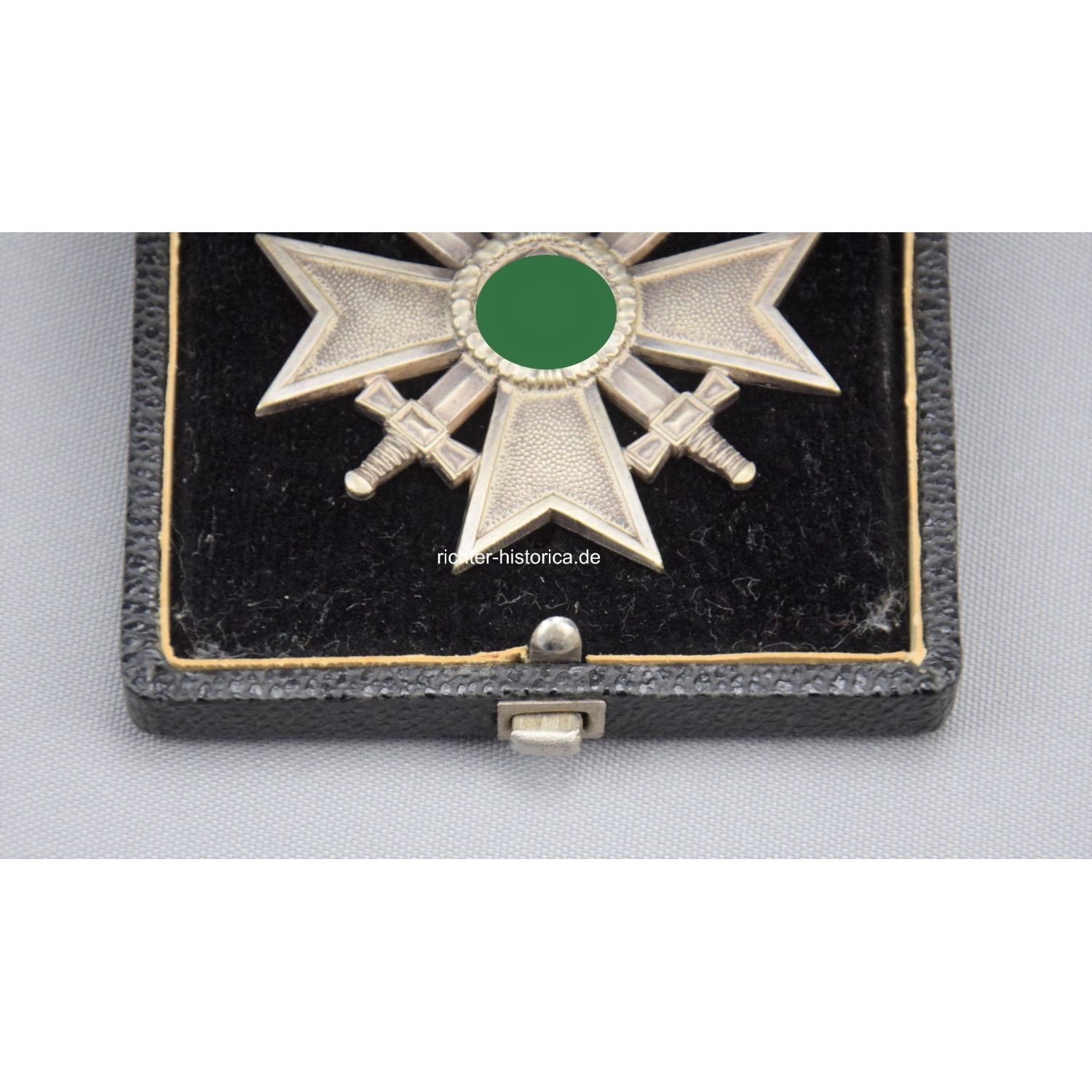 Kriegsverdienstkreuz 1.Klasse 1939 mit Schwertern im Etui