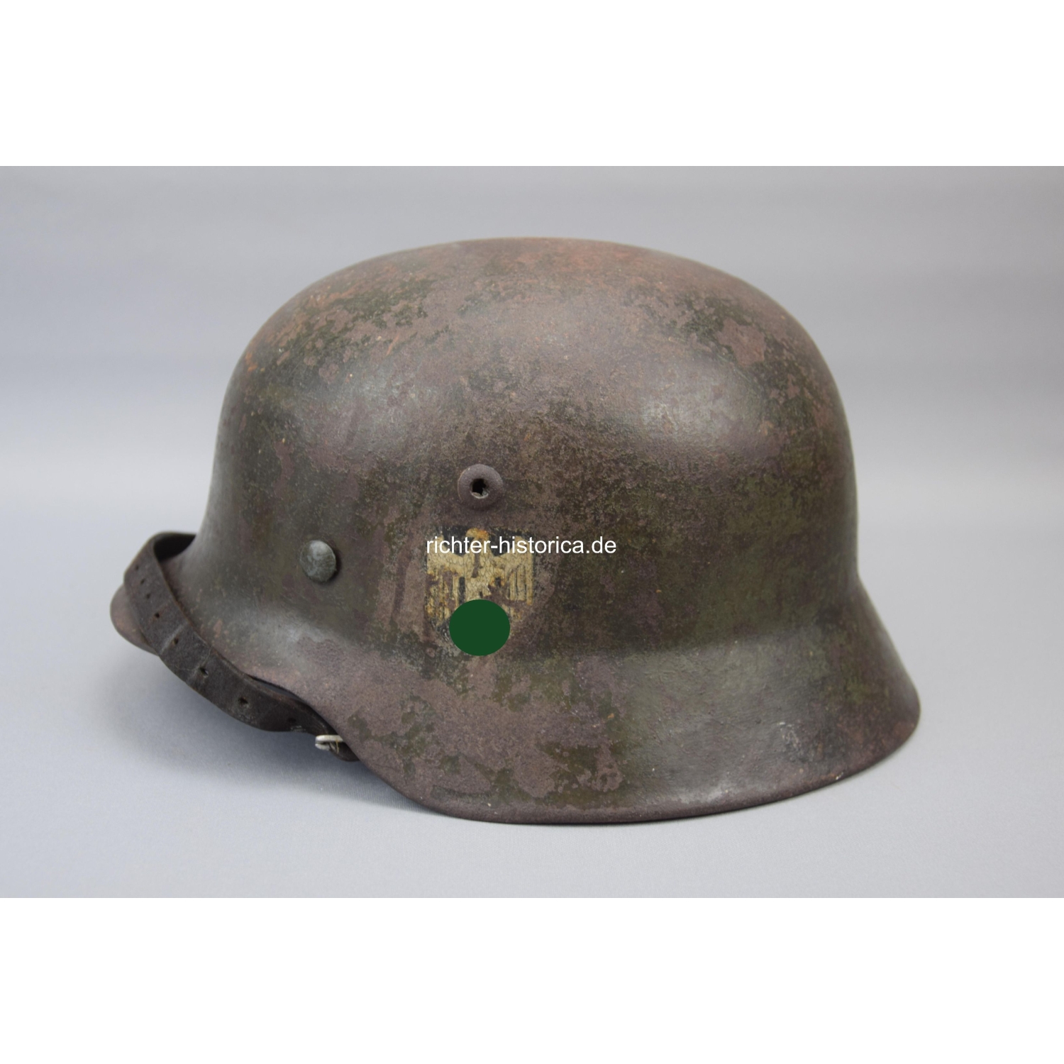 M35 Stahlhelm der Wehrmacht "ET64" mit 2 Emblemen