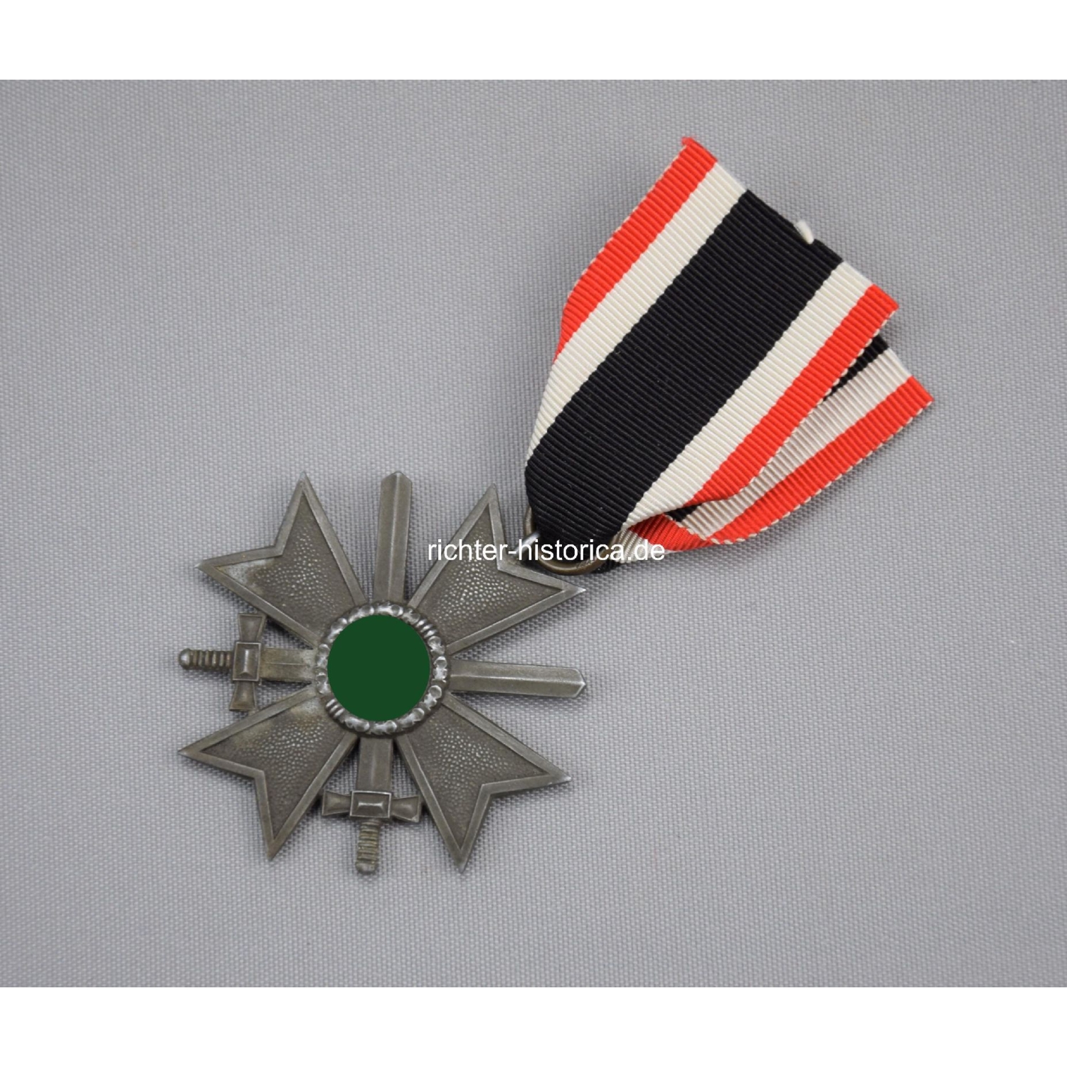 Kriegsverdienstkreuz 2.Klasse 1939 mit Schwertern Herst. "127"