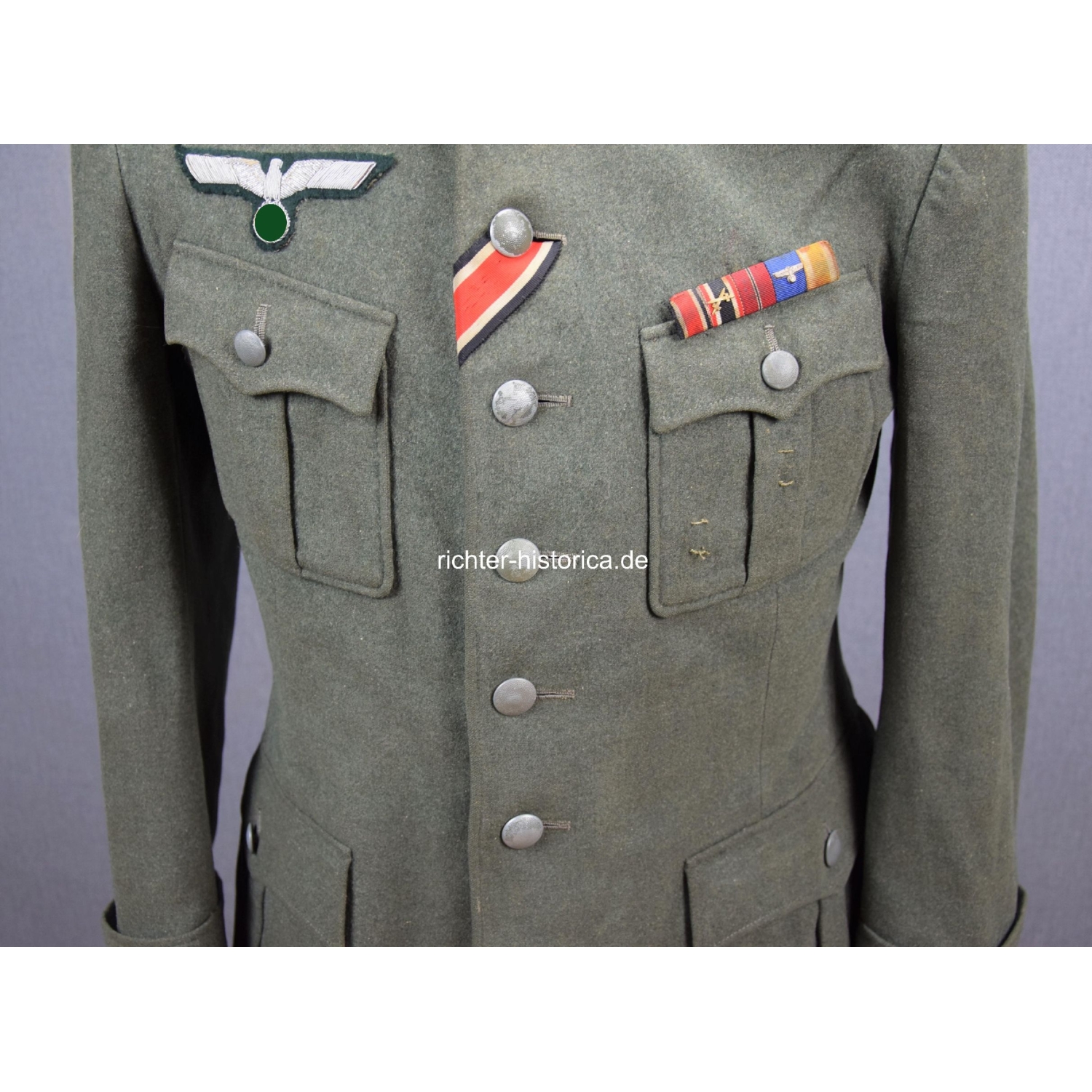 Wehrmacht Feldbluse für einen Oberleutnant im Panzer Grenadier Regiment