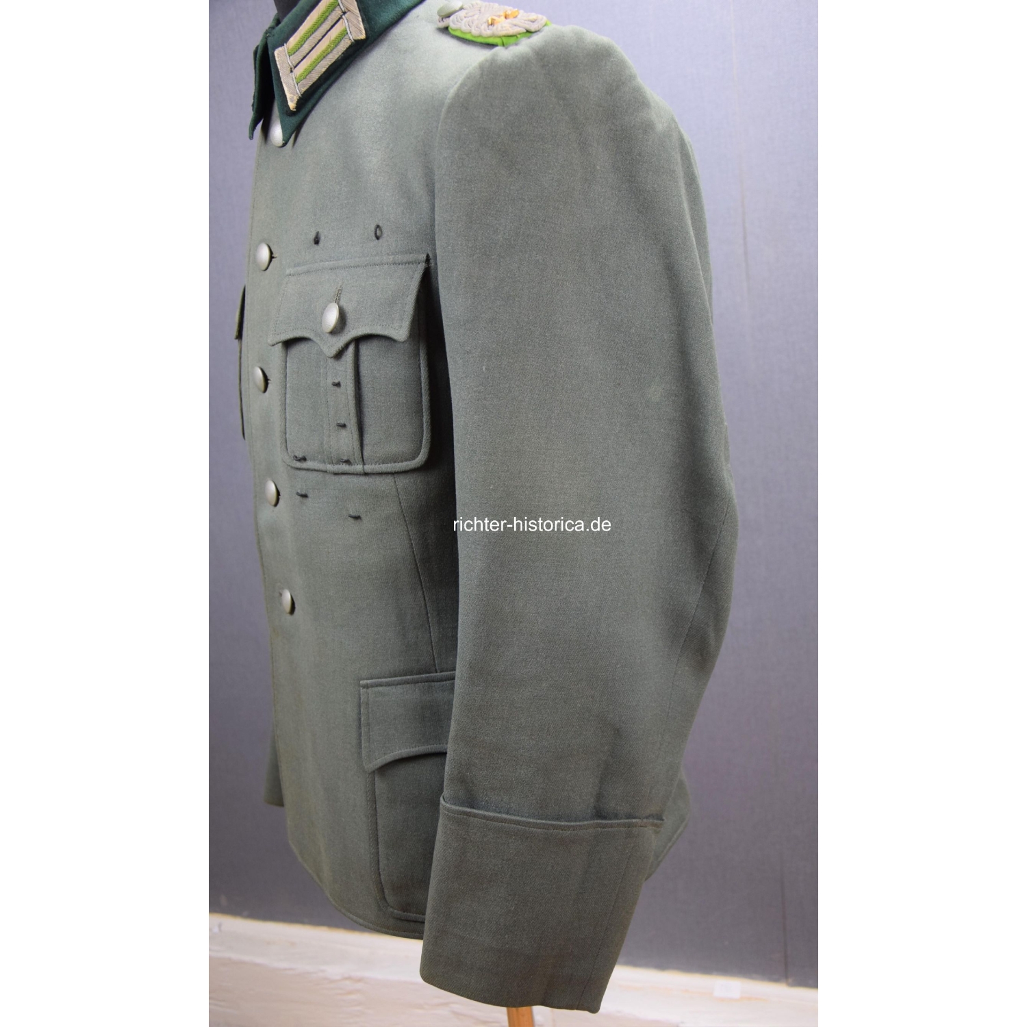 Wehrmacht Feldbluse für einen Major im Panzer Grenadier Regiment Nr.12