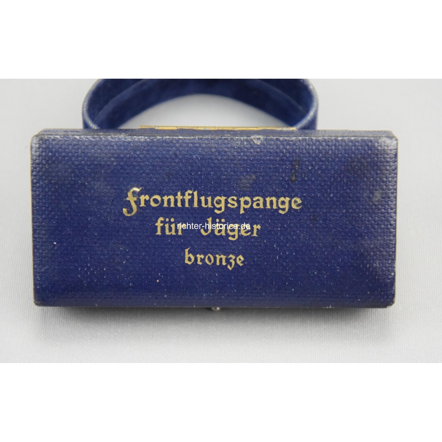 Etui für eine Frontflugspange für Jäger in Bronze