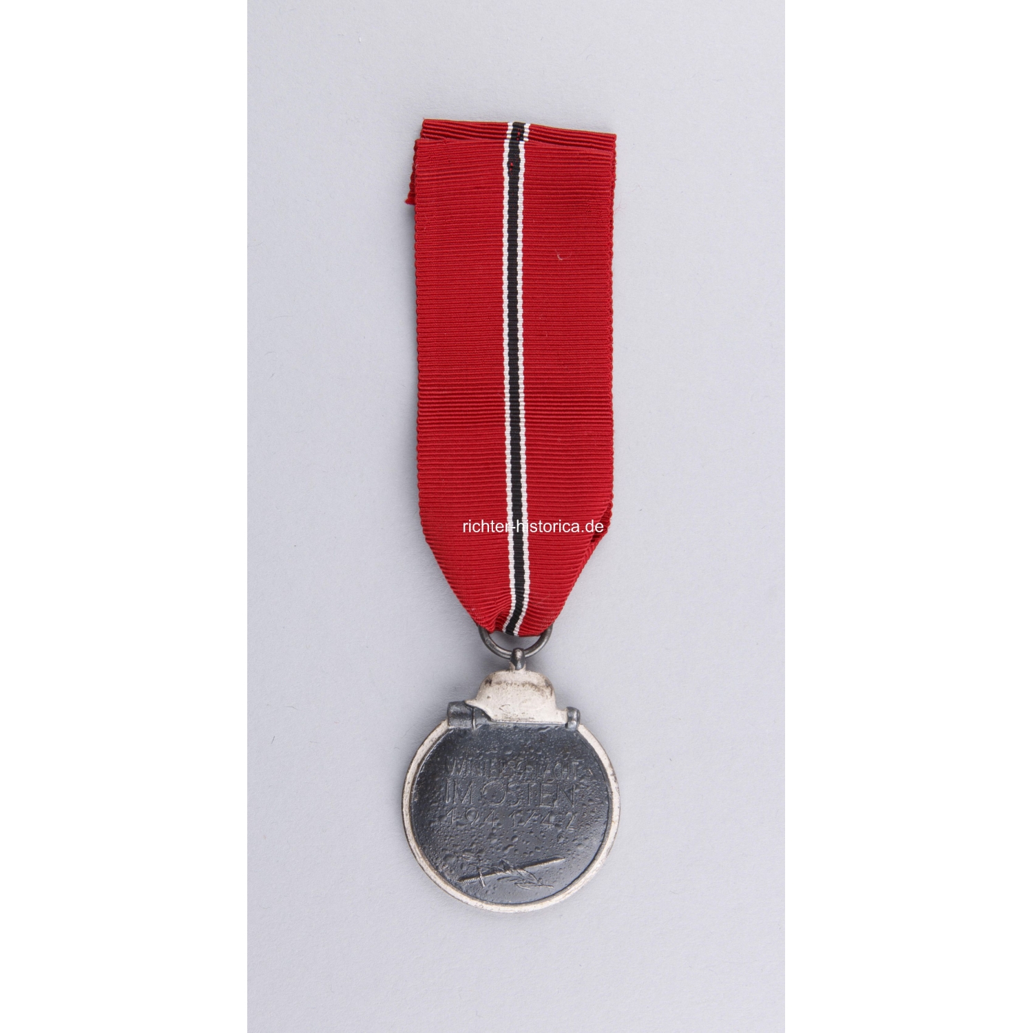 Ostmedaille "Winterschlacht im Osten 1941/42" mit Herst. 55