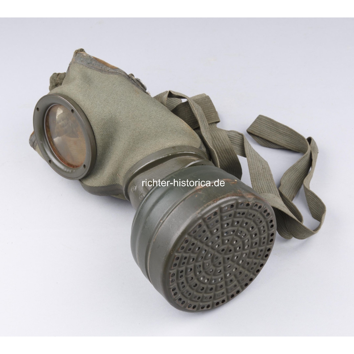 Wehrmacht Gasmaske mit FE37 Filter und Tornister 1939