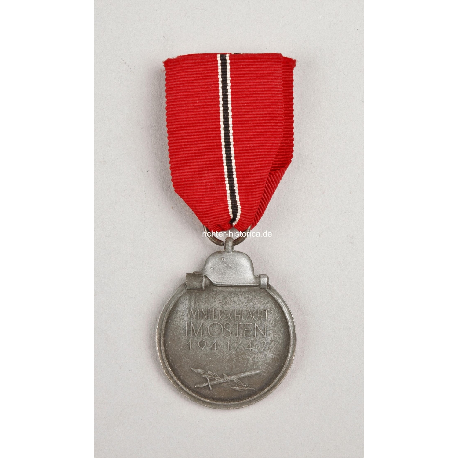 Ostmedaille Winterschlacht im Osten 1941/42 Herst. "7"