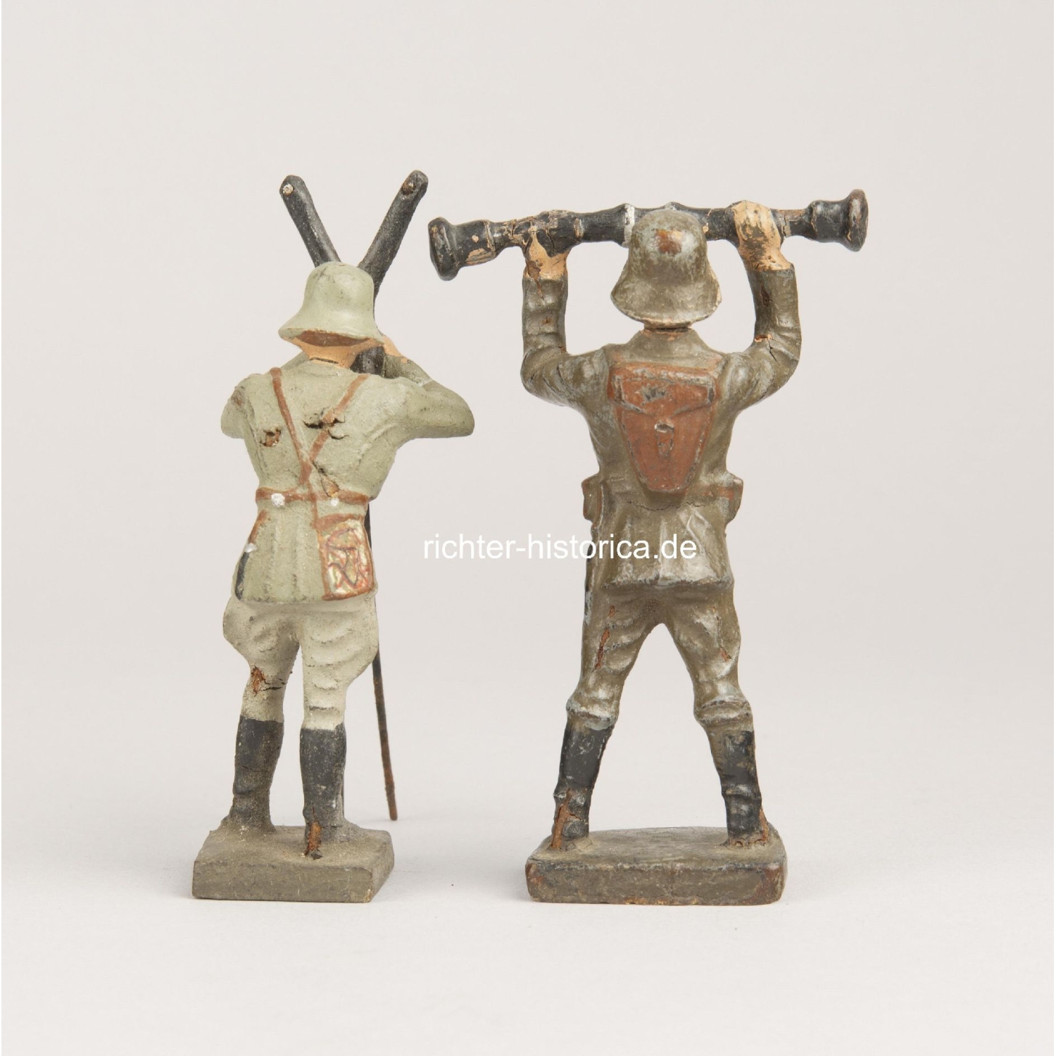 2 Wehrmacht Figuren mit Entfernungsmessern