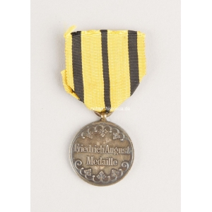 Sachsen Friedrich August Medaille in Silber mit Verleihungsband