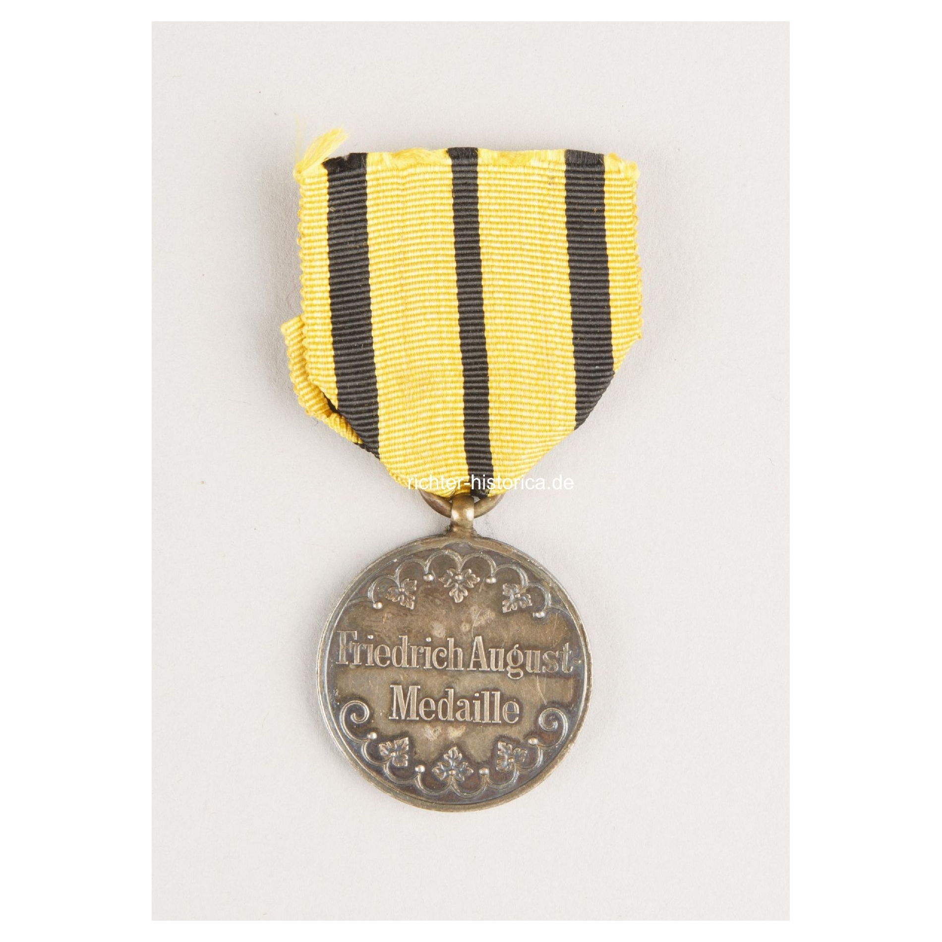 Sachsen Friedrich August Medaille in Silber mit Verleihungsband