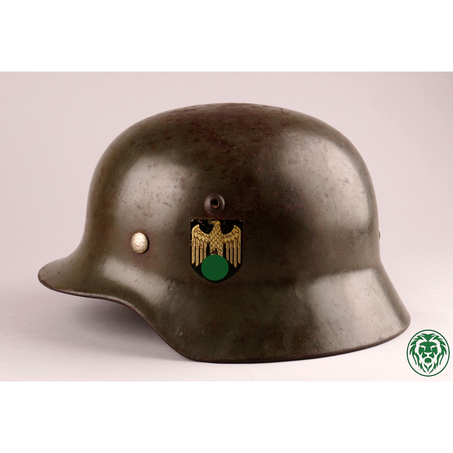 M35 Stahlhelm ET62 der Wehrmacht mit 2 Emblemen