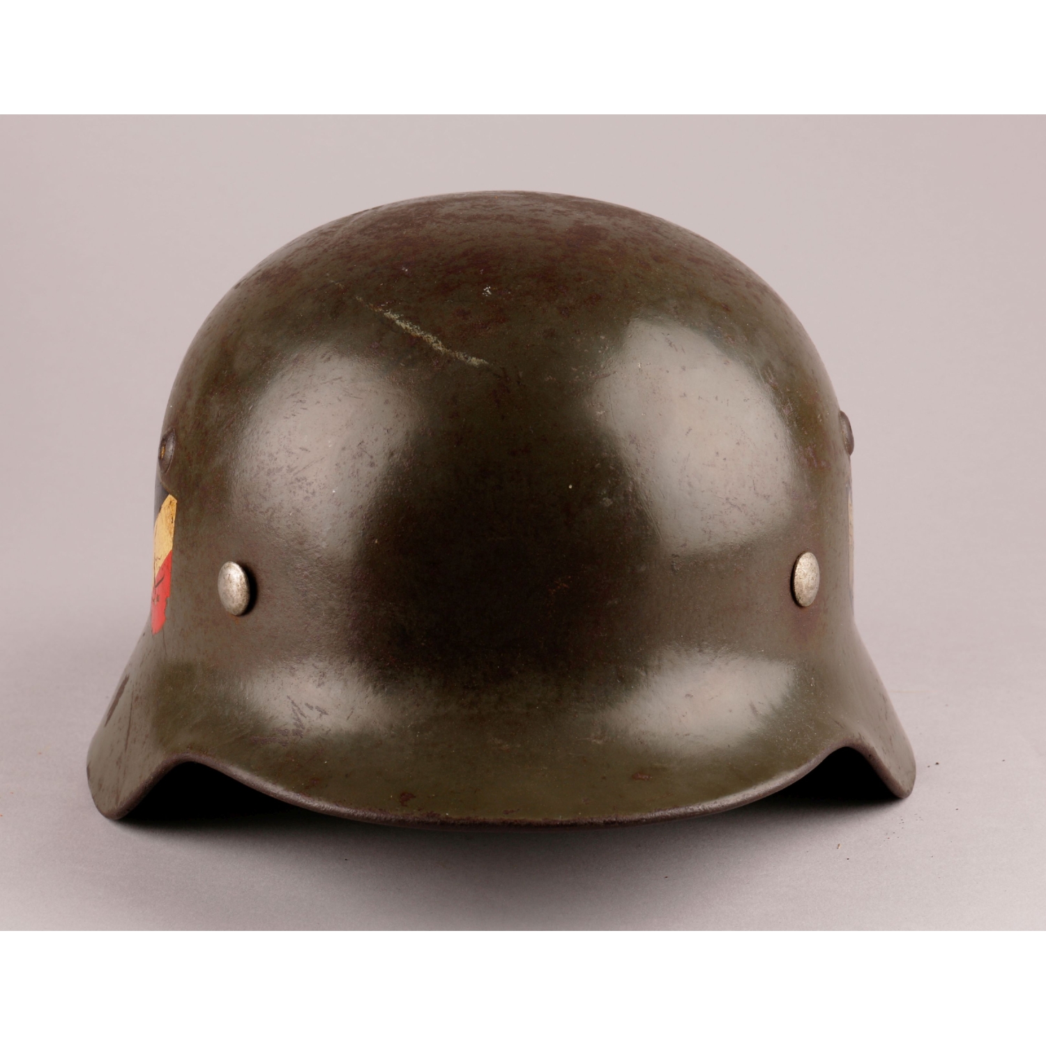 M35 Stahlhelm ET62 der Wehrmacht mit 2 Emblemen