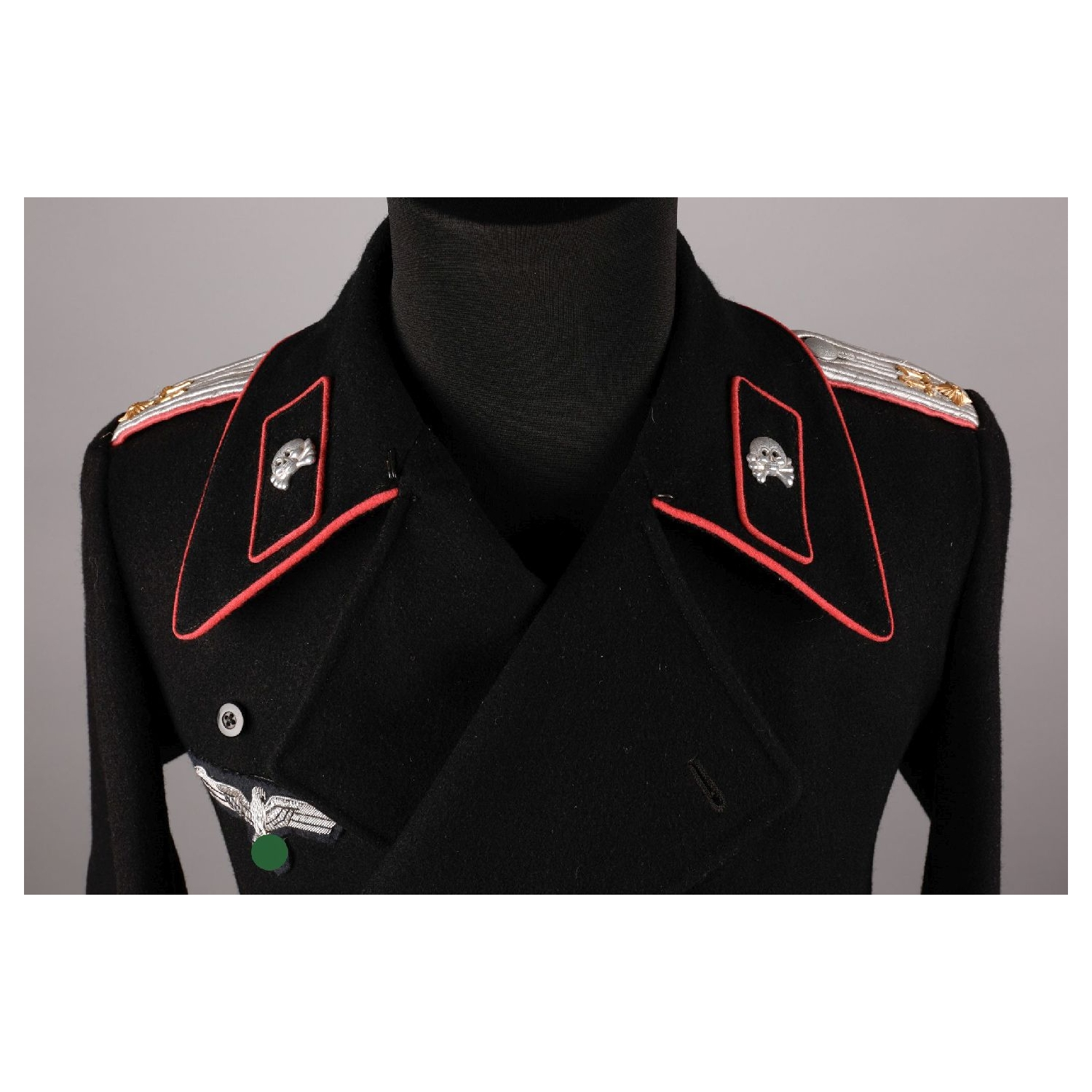 Wehrmacht-Panzeroffizier Uniform von einem Oberleutnant im Panzer Regiment Nr.11