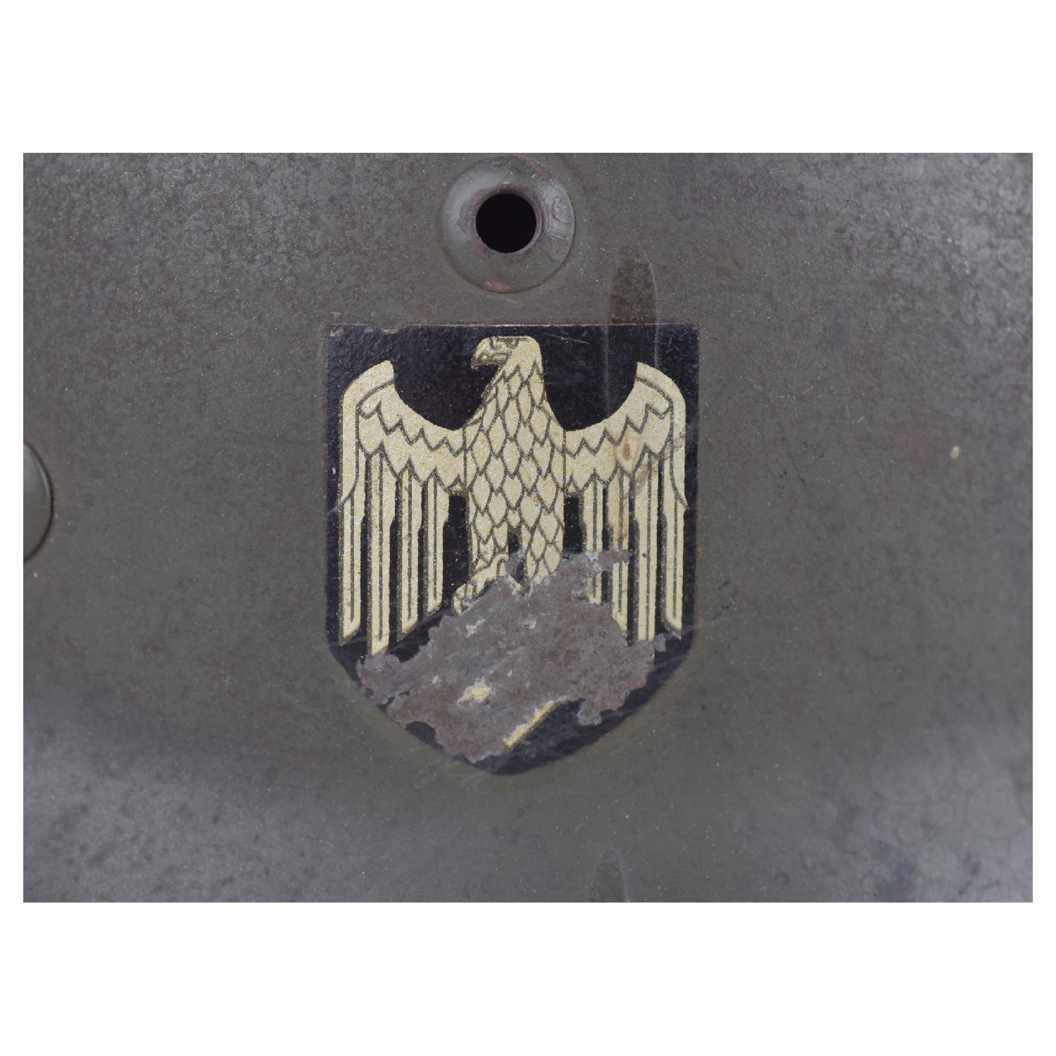 Wehrmacht M35 Stahlhelm Doppelemblemer "ET62"