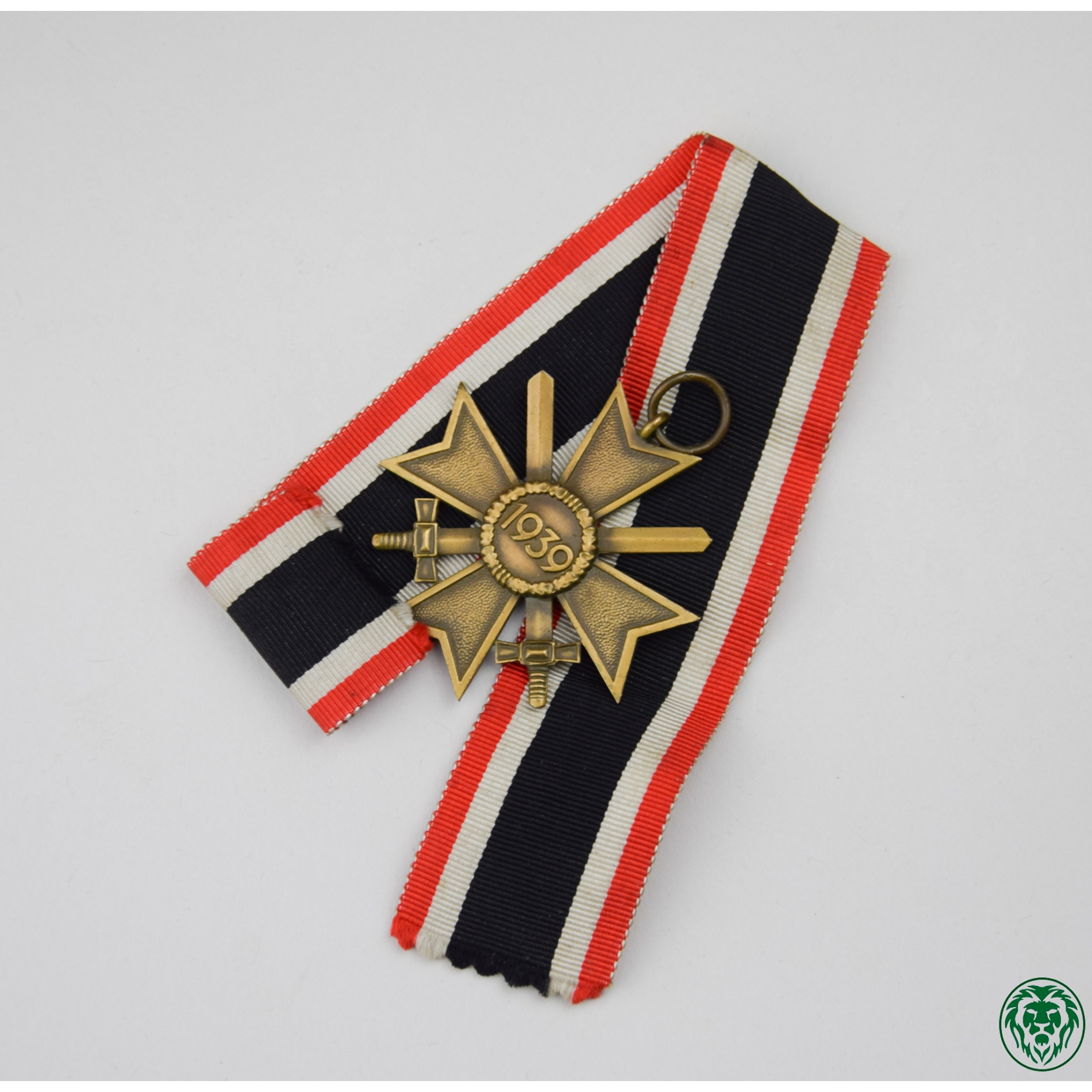 Kriegsverdienstkreuz 2.Klasse mit Schwertern "Herst.65" und Band