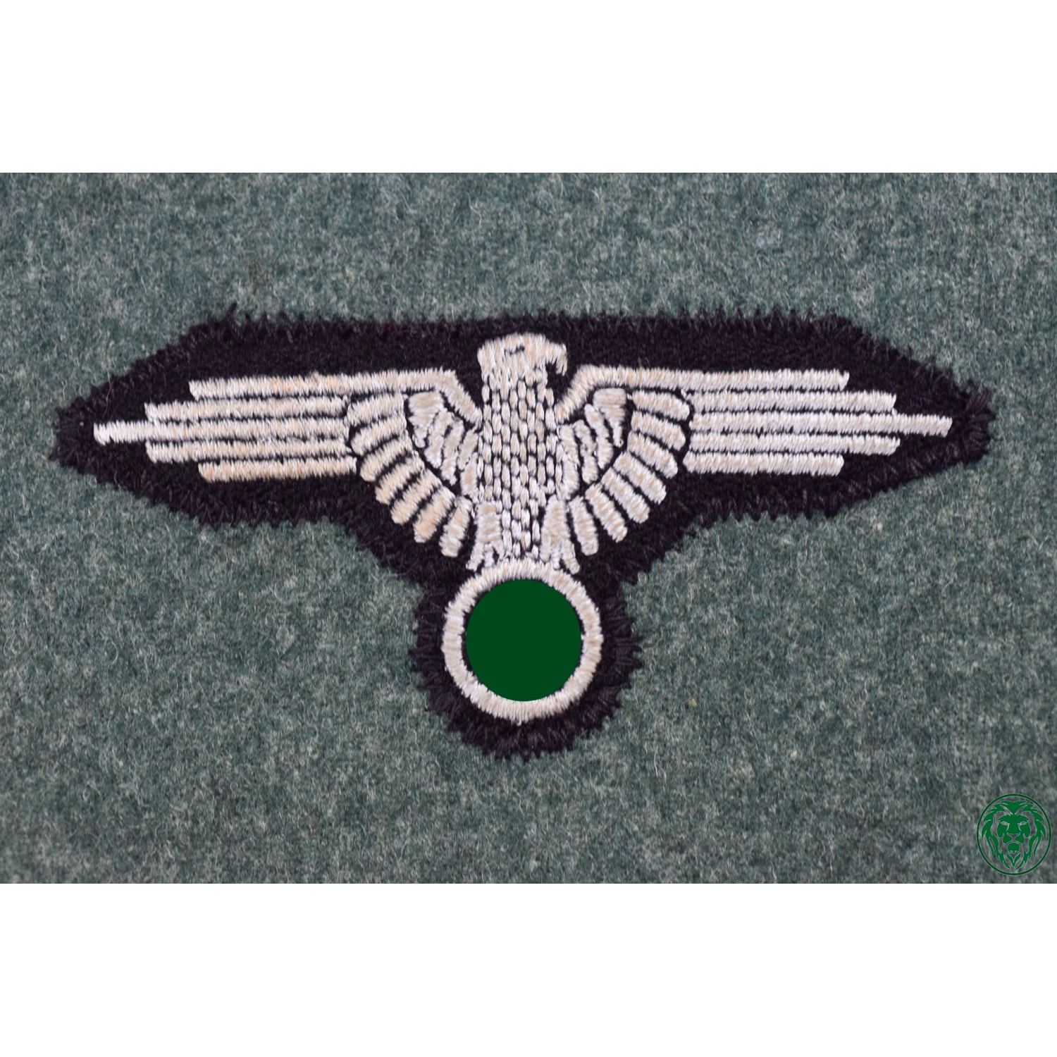 Waffen-SS Ärmeladler für Mannschaften auf ausgeschnittenen Stoffuntergrund (Uniform)