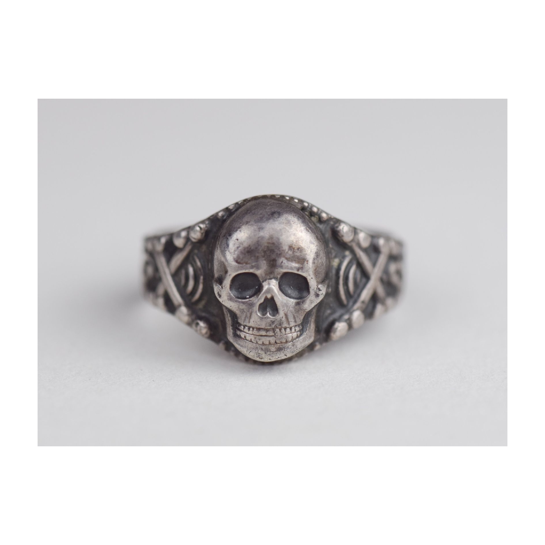 3.Reich Kantinenring Totenkopfring 835er Silber seltenes Design!