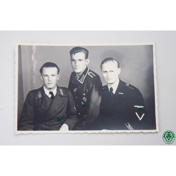 2.Weltkrieg Foto 3 Brüder SS-Ärmelband "Frundsberg"