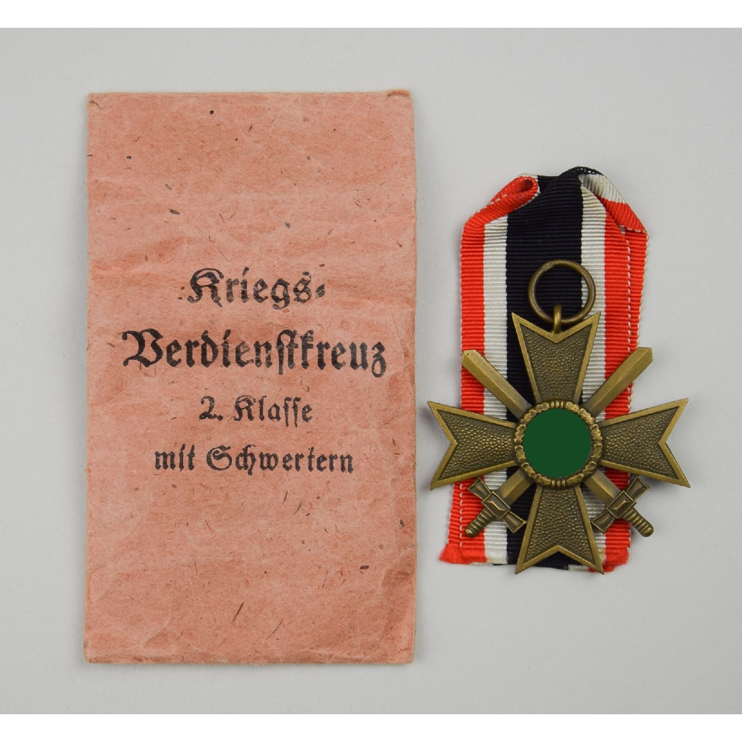 Kriegsverdienstkreuz 2.Klasse mit Schwertern Herst.41 in Verleihungstüte