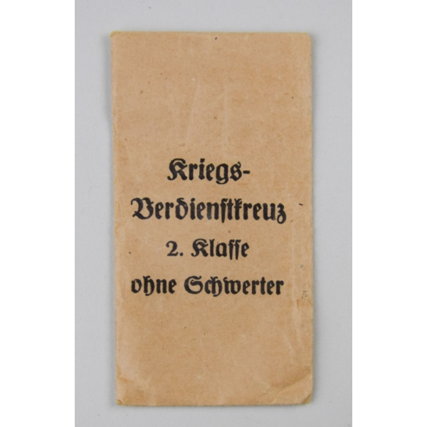 Verleihungstüte für das Kriegsverdienstkreuz 2.Klasse ohne Schwerter