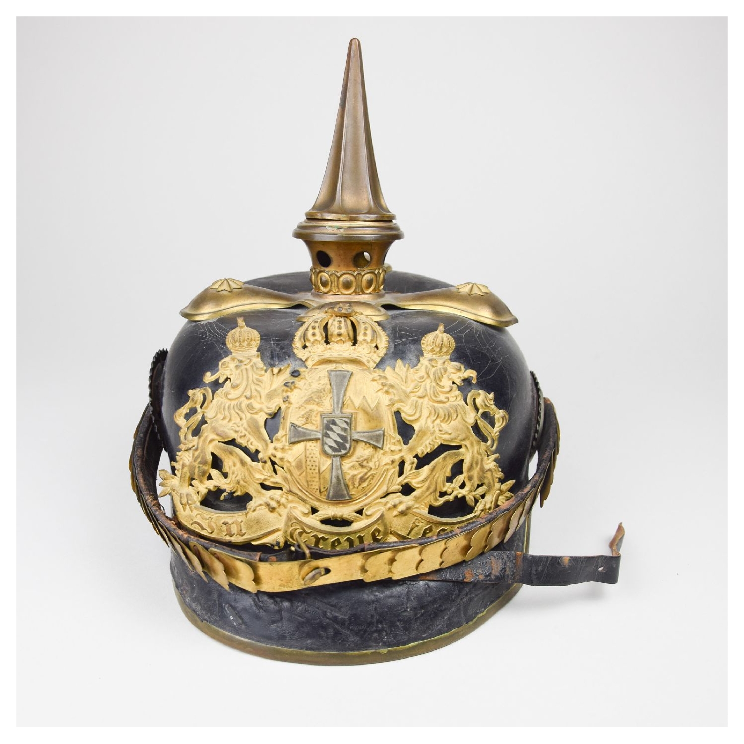 Pickelhaube für Offiziere der Bayerischen Infanterie