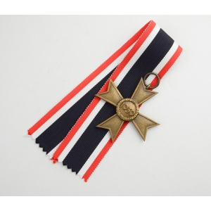 Kriegsverdienstkreuz 2.Klasse Ohne Schwerter 1939 Herst "1" Deschler Zustand 1