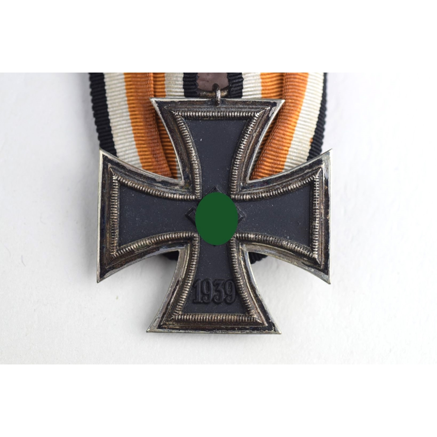 Eiserne Kreuz 2.Klasse 1939 an Einzelspange mit orangenem Band!
