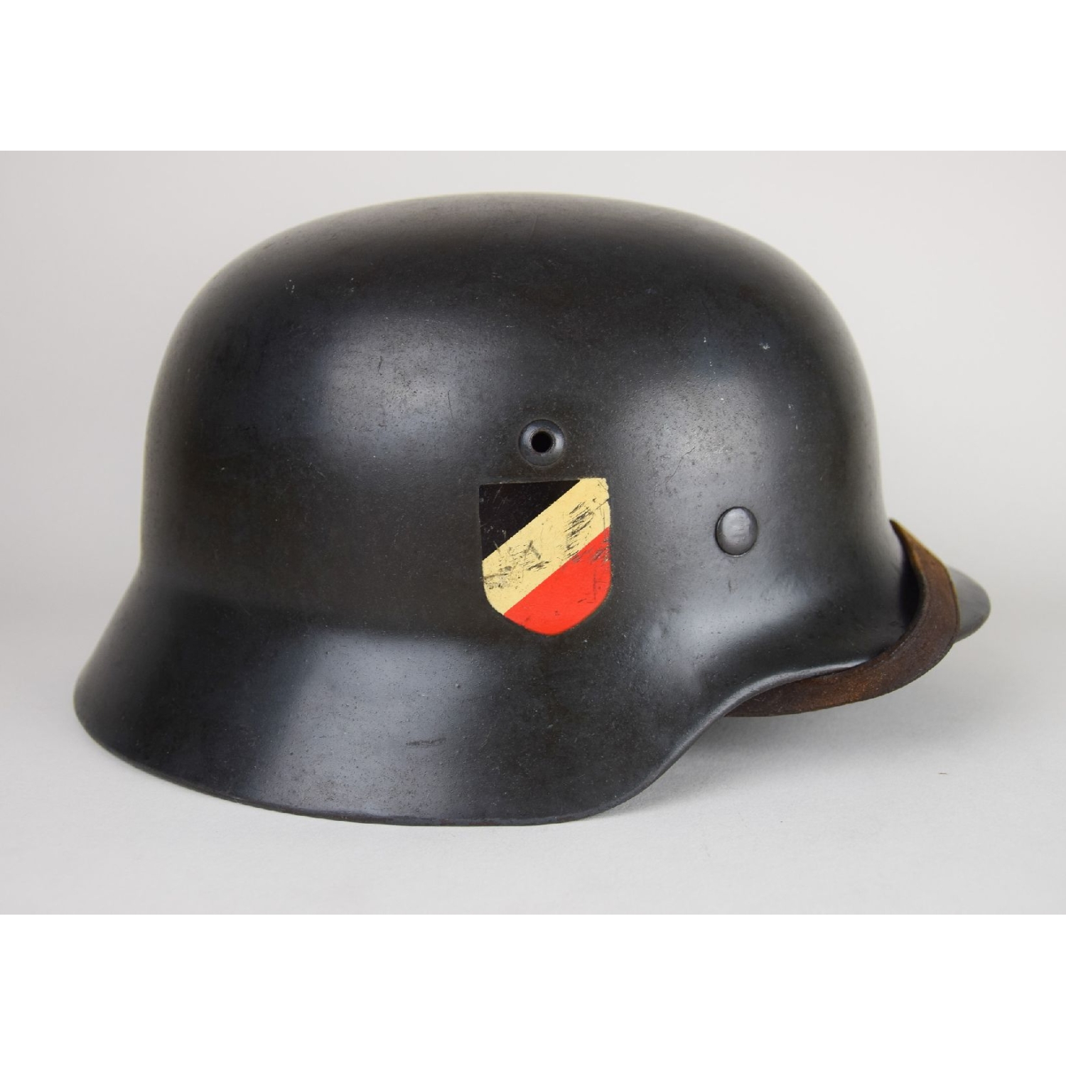 M35 Stahlhelm der Luftwaffe Doppelemblemer SE68 (Kopfgröße 61) selten!