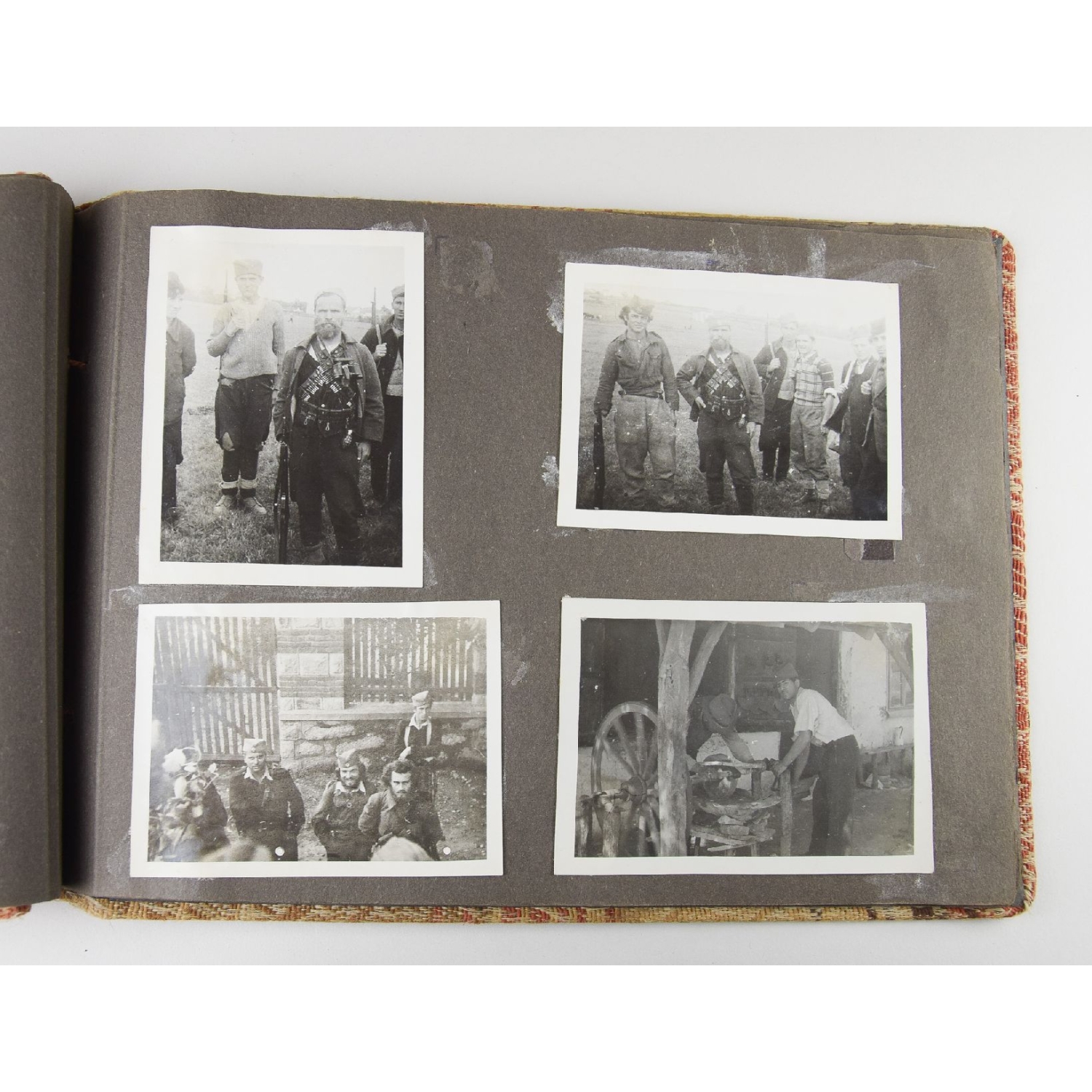 Fallschirmjäger Fotoalbum mit original Fotos der Befreiung  von (Duce) Benito Mussolini