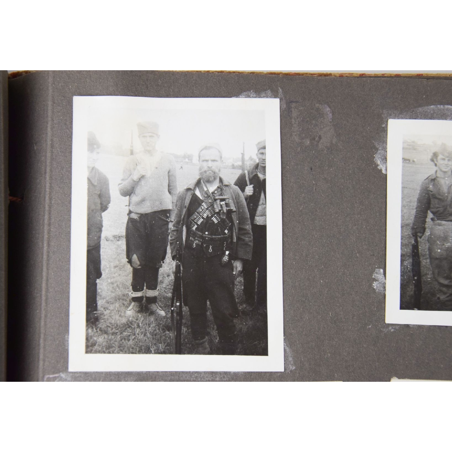 Fallschirmjäger Fotoalbum mit original Fotos der Befreiung  von (Duce) Benito Mussolini