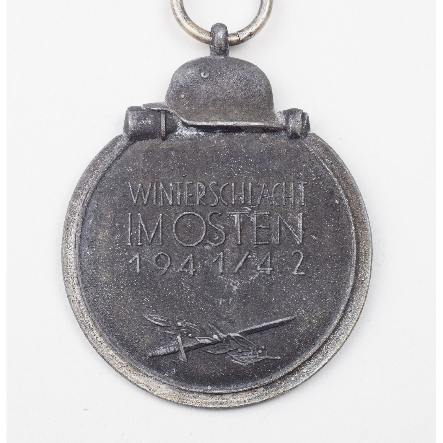 Ostmedaille Winterschlacht im Osten 1941/42 mit Herst. "14"