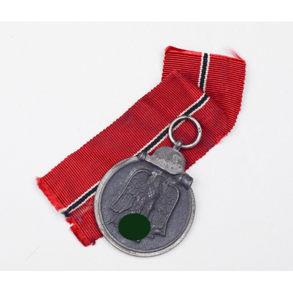 Ostmedaille Winterschlacht im Osten 1941/42 mit Herst. "14"